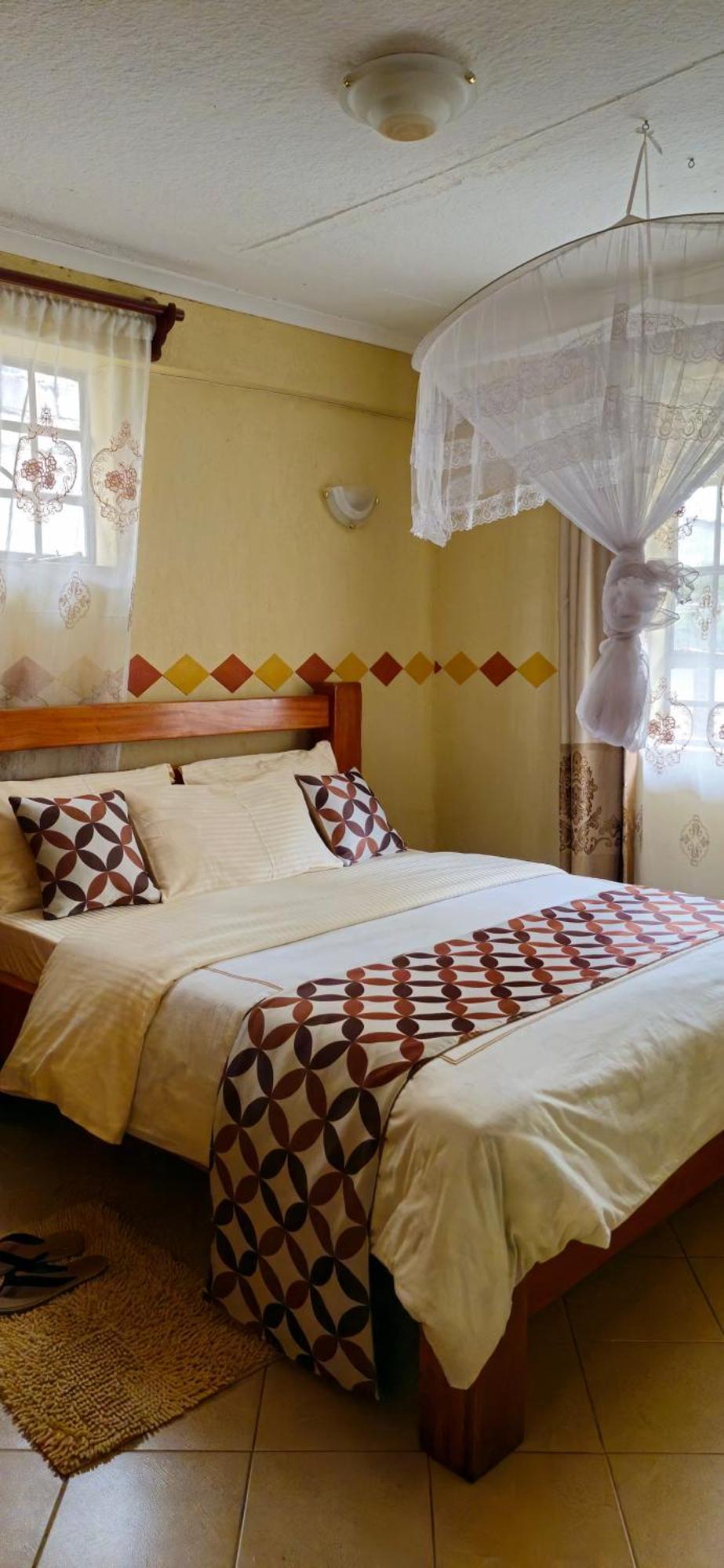 Weavers Haven * Naivasha